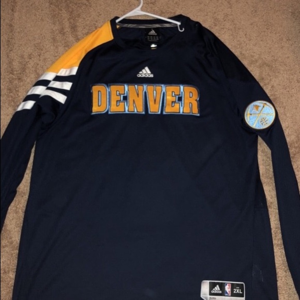 Denver Nuggets Warm Up NBA